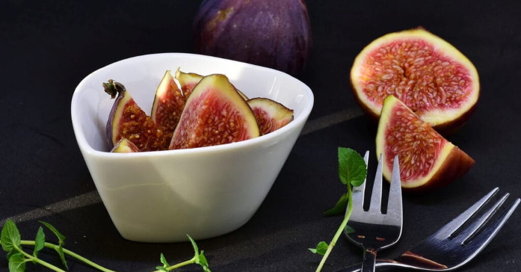 Figs fruit benefits for female Figs fruit benefits for female