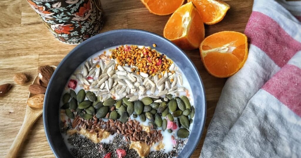 How to make and eat muesli How to make and eat muesli