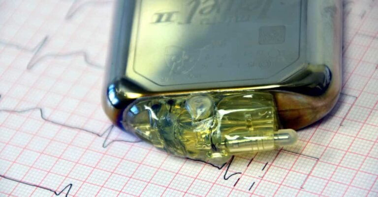 Pacemaker and CRT-D: 2 Powerful heart devices