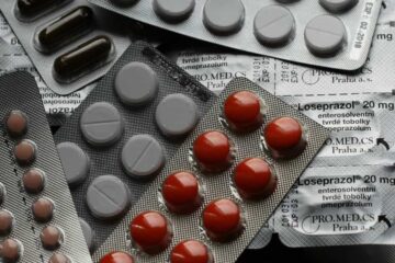 Estradiol Tablets:7 powerful function, Uses, Side Effects, and More
