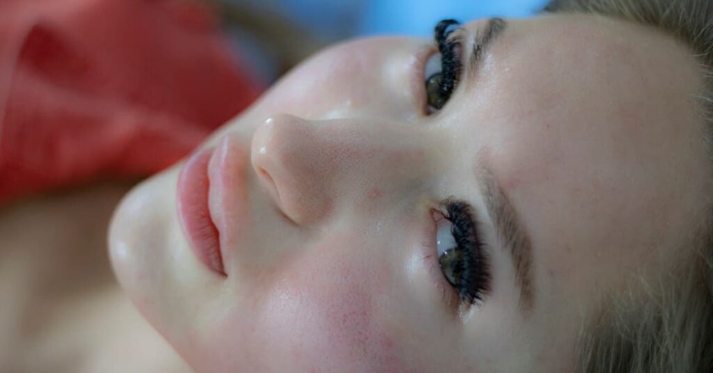 Soothes Skin And Treats Acne Soothes Skin And Treats Acne