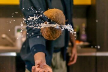 Coconut milk: 8 Powerful Health Benefits