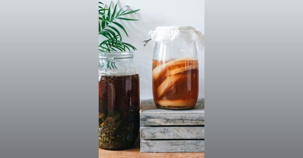 Does Kombucha make you poop?