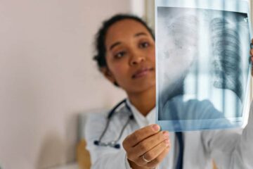 Is Pneumonia Contagious? Types Of Pneumonia, Powerful Vaccine and 9 Supportive Therapy