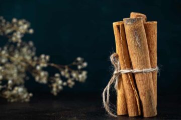 The Definitive Guide to Ceylon Cinnamon: 15 Advantages and Safety Insights