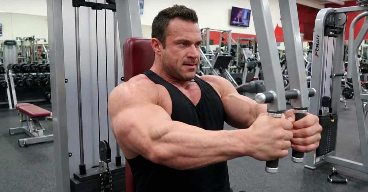 The Definitive Guide to the Pec Deck Instructions, 5 Benefits, Variations & Alternatives