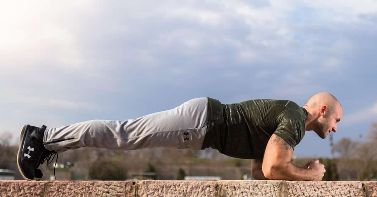 How to do a Plank 10 Explosive Benefits, Simple Alternatives, and Professional Form Tips